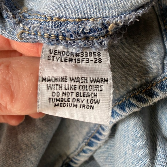 SOLD Vintage Northern Reflection Denim Button Down Shirt - Picture 6 of 7